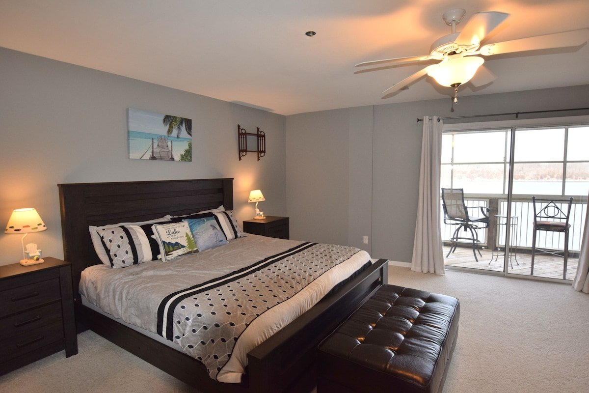 3 Bedroom (Sleeps 8) - Unit 1035