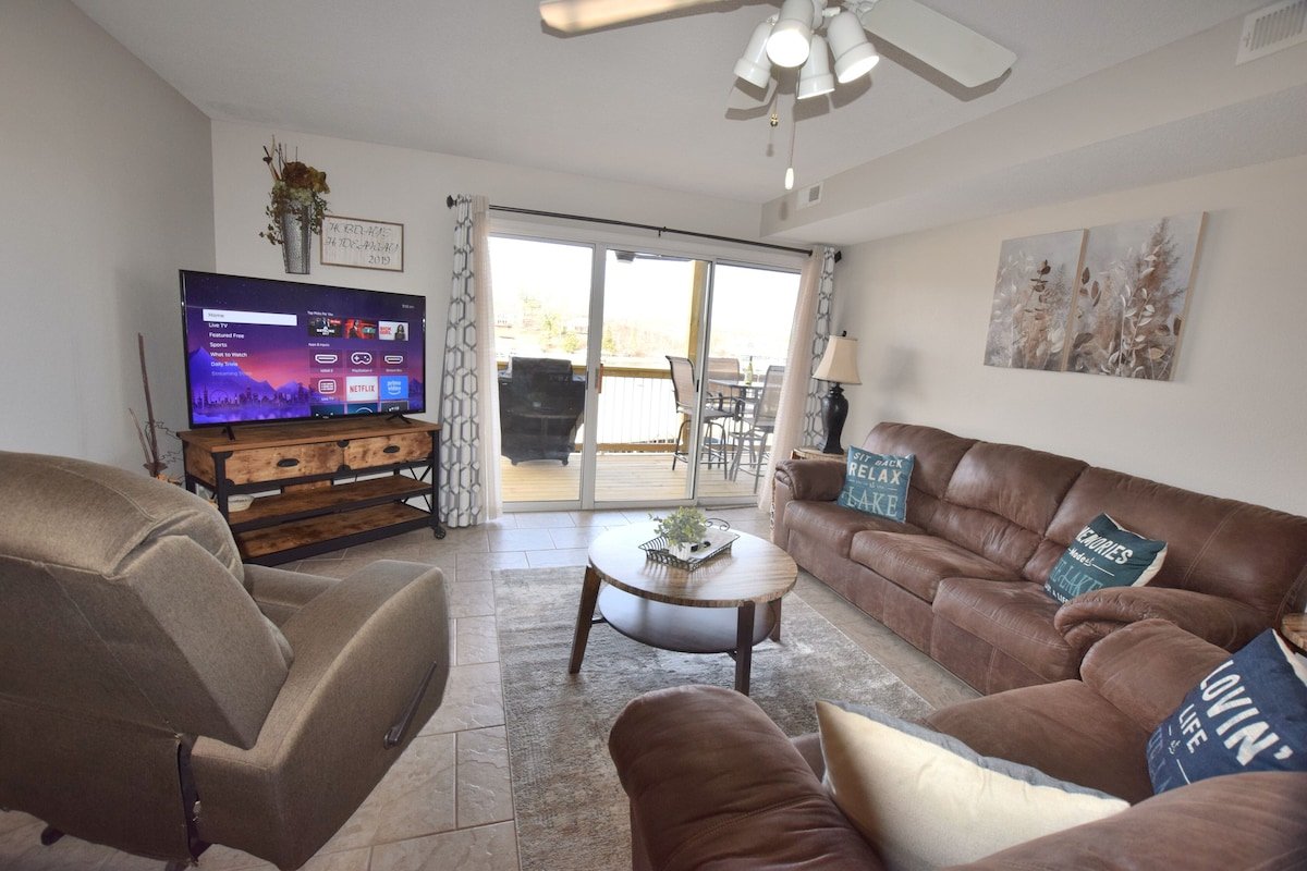 3 Bedroom (Sleeps 8) - Unit 614