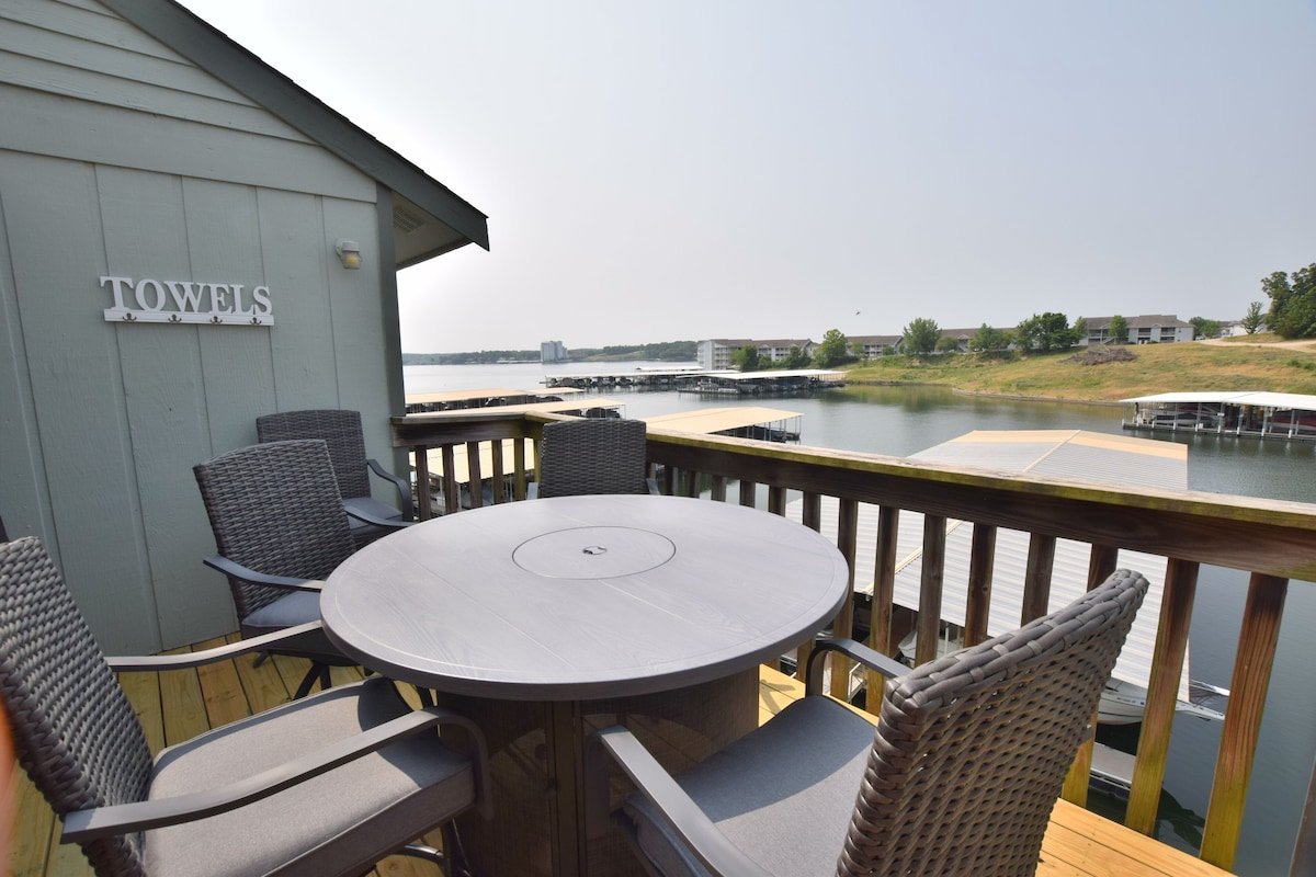 2 Bedroom Unit 23-4D (Sleeps 6) - Southwood Shores